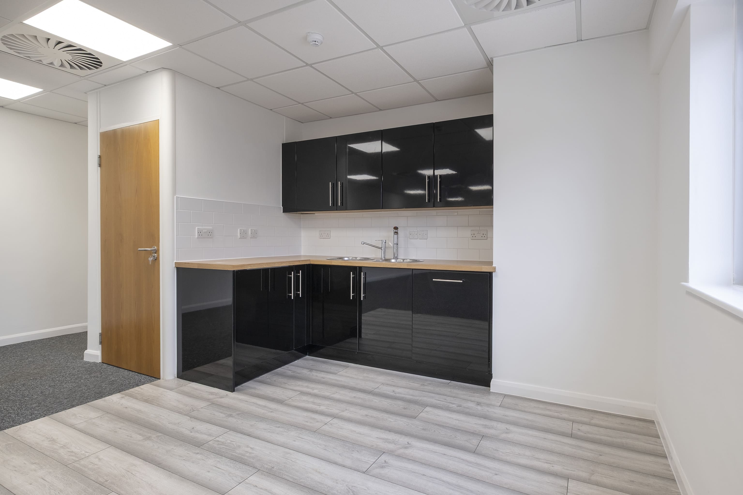 Access M3 Camberley